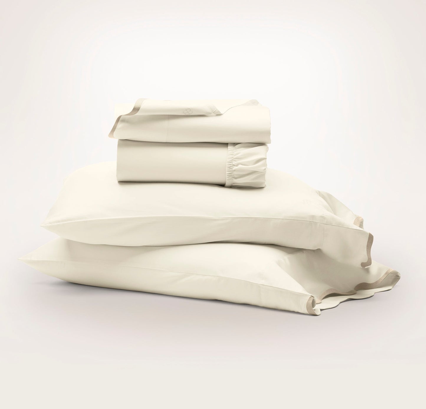 Signature Embellished Sheet Set